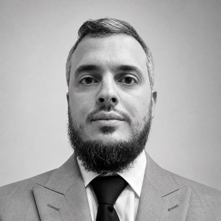 Headshot photograph of Louay Al Shama'a